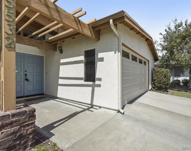 5532 Soderblom Ct - Photo Thumbnail 5
