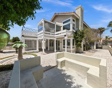 1068 Pacific Hill St - Photo Thumbnail 32