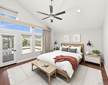 1068 Pacific Hill St - Photo Thumbnail 34
