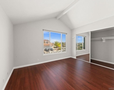 1068 Pacific Hill St - Photo Thumbnail 49