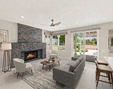 1068 Pacific Hill St - Photo Thumbnail 18