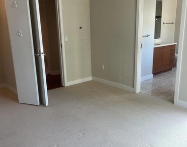 1199 Pacific Hwy. - Photo Thumbnail 16