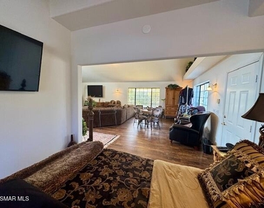 11687 Charisma Court - Photo Thumbnail 23