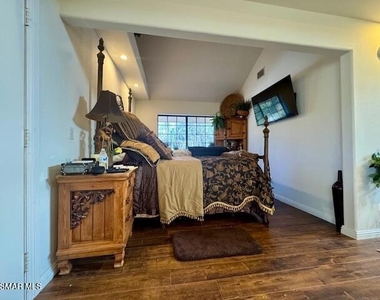 11687 Charisma Court - Photo Thumbnail 24