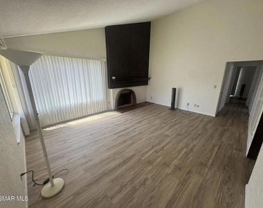 2687 Danton Place - Photo Thumbnail 3