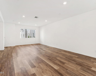 14055 Ruby Lane - Photo Thumbnail 12