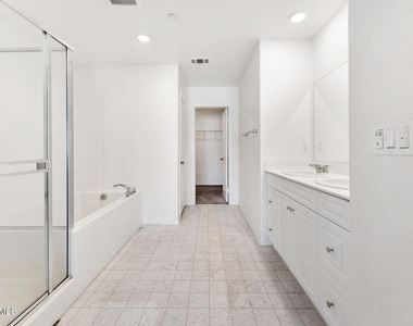14055 Ruby Lane - Photo Thumbnail 21