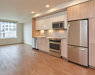 10333 Ne 1st St. - Photo Thumbnail 8