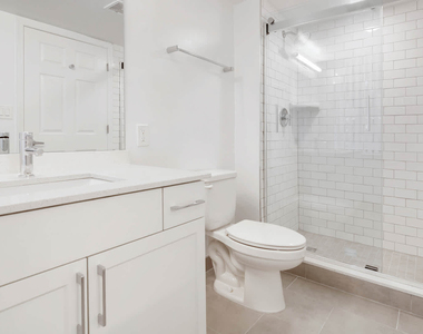 1415 North Taft Street - Photo Thumbnail 16