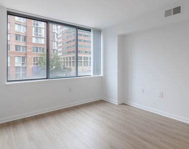 1415 North Taft Street - Photo Thumbnail 23