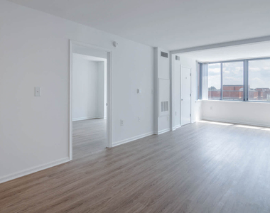 1415 North Taft Street - Photo Thumbnail 12