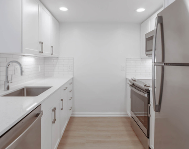 1415 North Taft Street - Photo Thumbnail 54