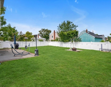 1055 Jefferson Street - Photo Thumbnail 17