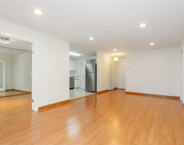 1 Ipswich Avenue - Photo Thumbnail 9