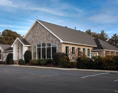 2304 Saddle Rock Road - Photo Thumbnail 2