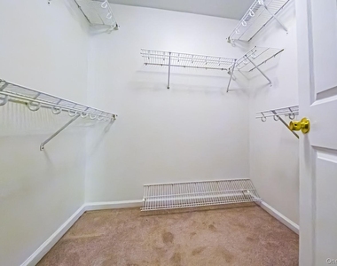 212 Viewpoint Terrace - Photo Thumbnail 15