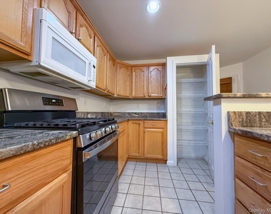 212 Viewpoint Terrace - Photo Thumbnail 5