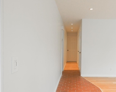 59 Wood Street - Photo Thumbnail 6