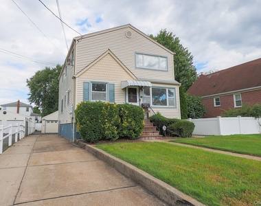 59 Wood Street - Photo Thumbnail 17