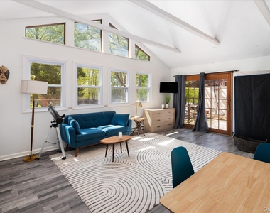 37b Mekeel Street - Photo Thumbnail 2
