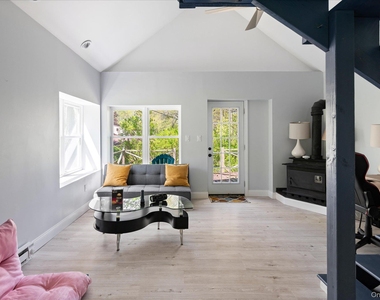 37a Mekeel Street - Photo Thumbnail 2