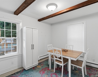 11 Bay Street - Photo Thumbnail 7