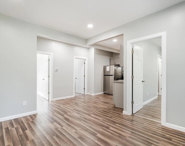 42 Haab Avenue - Photo Thumbnail 3