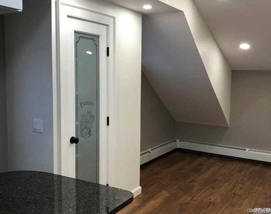 338 Lake Avenue - Photo Thumbnail 5