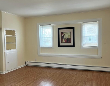 39 Chapman Place - Photo Thumbnail 9