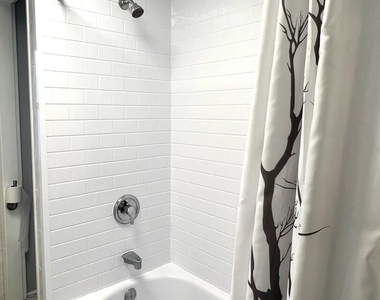 39 Chapman Place - Photo Thumbnail 2