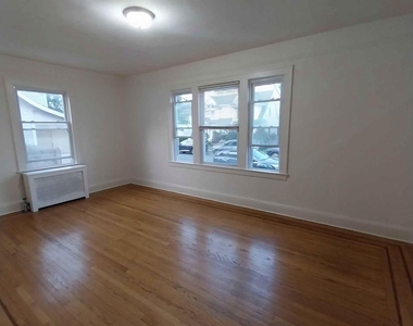 19 Madison Avenue - Photo Thumbnail 9