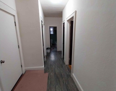 19 Madison Avenue - Photo Thumbnail 13