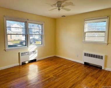 7 Beatrice Avenue - Photo Thumbnail 8