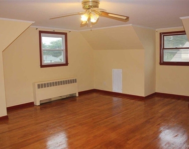 7 Beatrice Avenue - Photo Thumbnail 6
