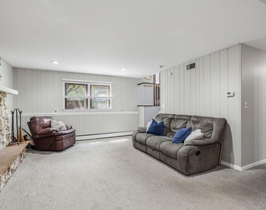 44 Palisades Court - Photo Thumbnail 22