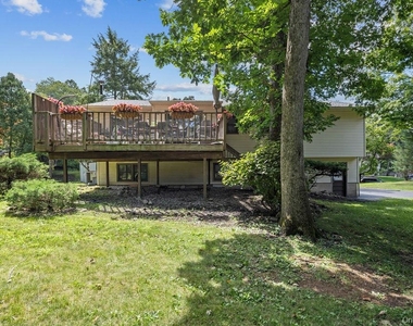 44 Palisades Court - Photo Thumbnail 27