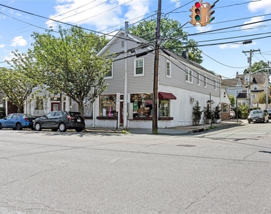51 Spring Street - Photo Thumbnail 9