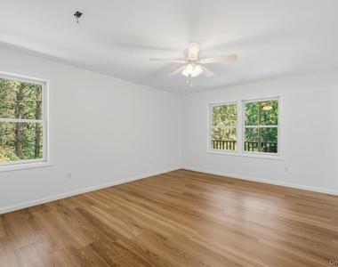131 Hill Road - Photo Thumbnail 14