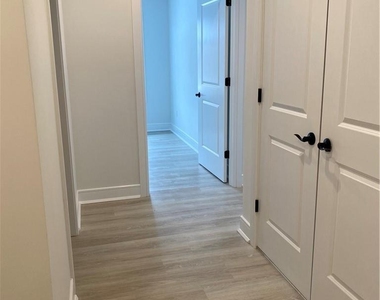 91 Bedford Road - Photo Thumbnail 7