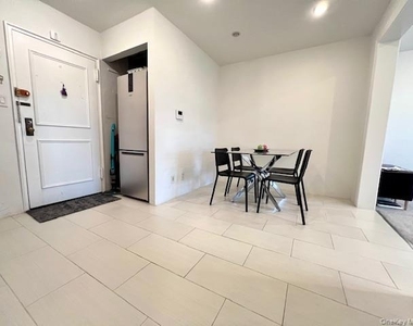 73-03 Bell Boulevard - Photo Thumbnail 2