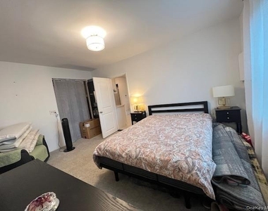 73-03 Bell Boulevard - Photo Thumbnail 11