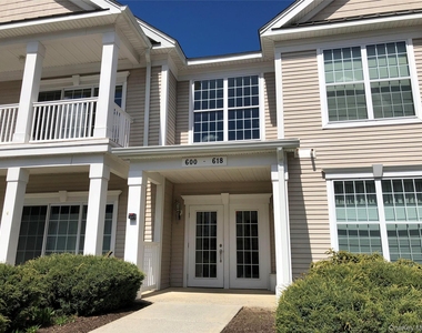 614 Saratoga Lane - Photo Thumbnail 1