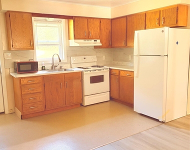 154 N Washington Street - Photo Thumbnail 7
