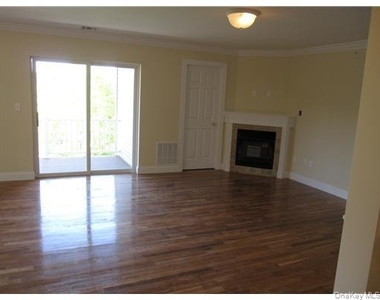 110 Tondo Circle - Photo Thumbnail 2