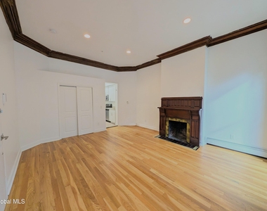 313 State Street - Photo Thumbnail 5