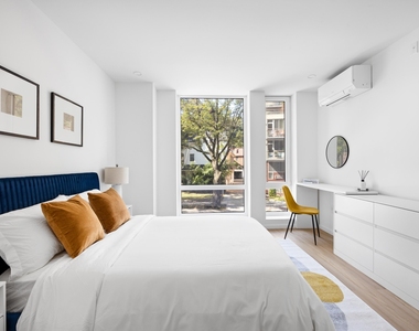 82-77 116th Street - Photo Thumbnail 2