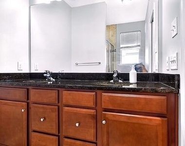 310 South Drive - Photo Thumbnail 22