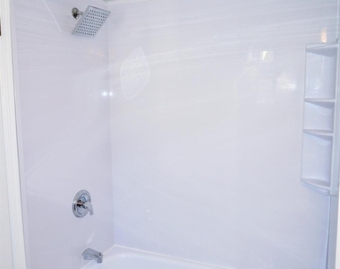 1 Bristol Drive - Photo Thumbnail 11