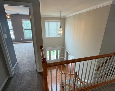 10410 Silver Creek Court - Photo Thumbnail 27