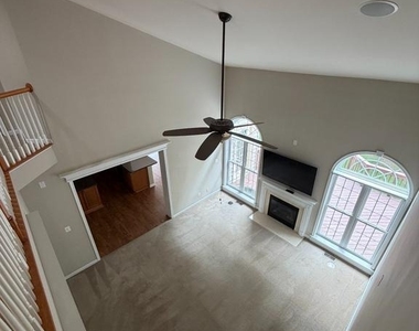 10410 Silver Creek Court - Photo Thumbnail 25
